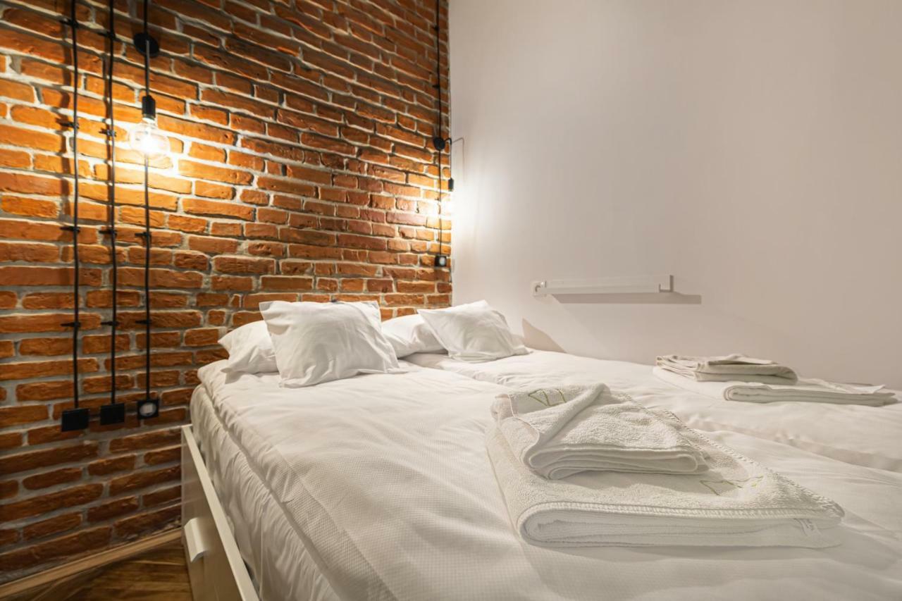 Miomio Apartments คราคูฟ ภายนอก รูปภาพ